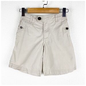 Burberry Khaki Shorts Size 4Y‎